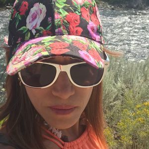 Meet your Posher, Nelly